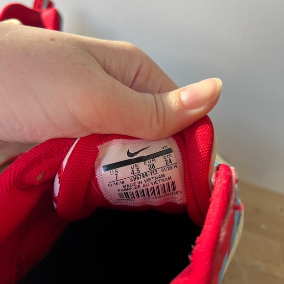 Nike Women's Air Max 98 - Picture 6 of 7